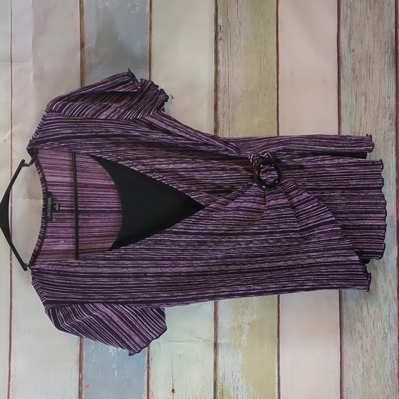 Notations Short Sleeve Top - Picture 1 of 8